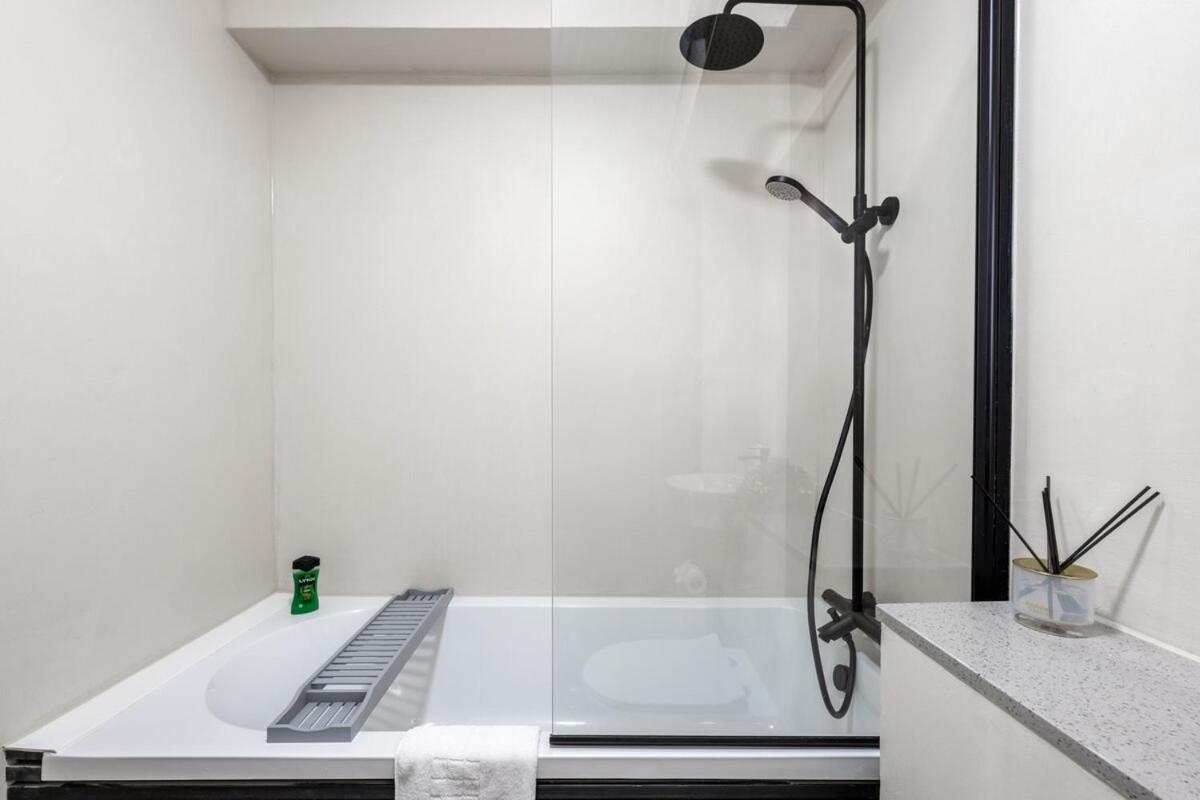 Stunning Stratford Retreat Free Parking Wifi